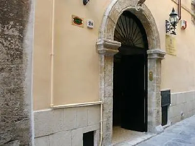 Bed & Breakfast S.andrea Degli Armeni Dimora Di Charme Taranto