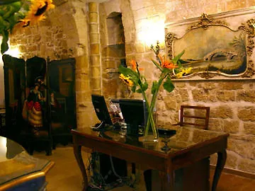 S.andrea Degli Armeni Dimora Di Charme Bed & Breakfast 4*